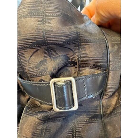 CHANEL Brown & Black Nylon Travel Line Bag*GM size w/zipper top*GREAT condition - Picture 4 of 16